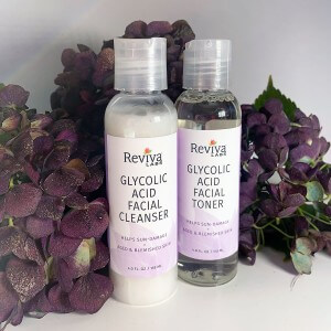 Reviva's-Glycolic-Acid-Toner-and-Glycolic-Acid-Cleanser-a-dynamic-skincare-pairing