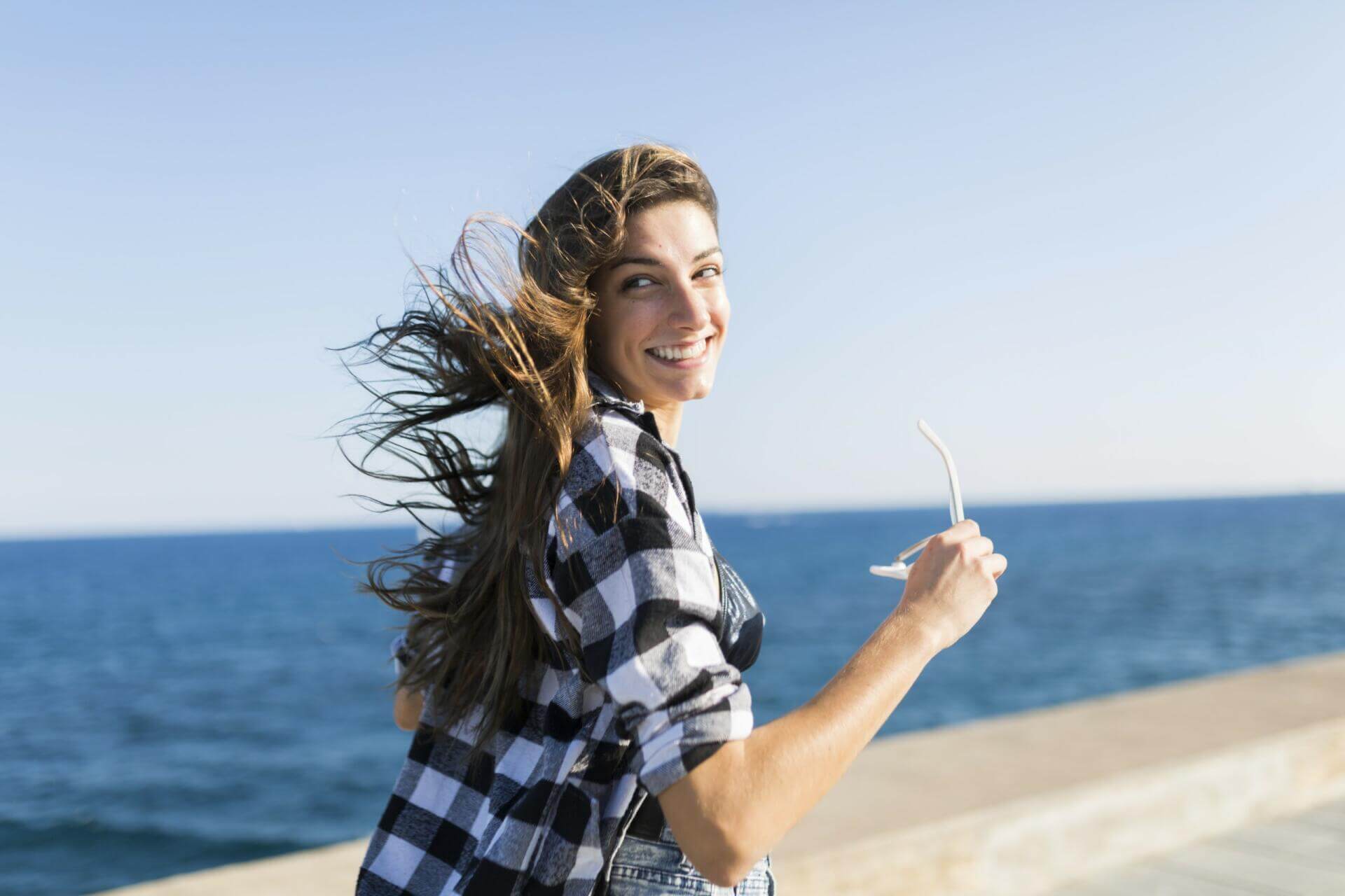 The Unseen Impact of Wind on Your Skin - Reviva Labs